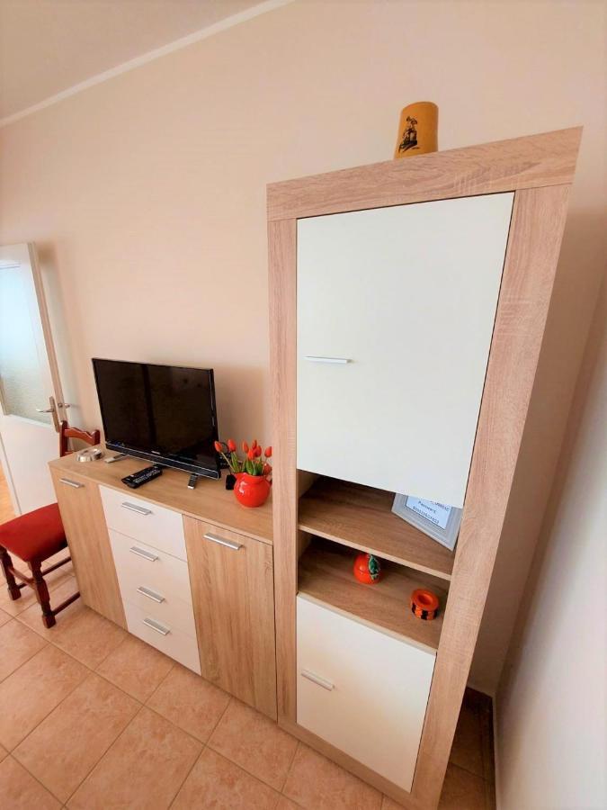 Apartment Big Lasan 보디체 외부 사진